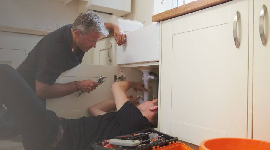 Professional burst pipe repair services in Morrow, AR